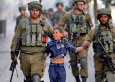 في يوم الطفل شهادات تكشف:أسير طفل استشهد جوعاً وآخرون خضعوا للتعذيب واستخدموا كدروع بشرية