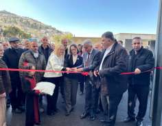 برهم يفتتح مدرسة محمود درويش في نابلس ويتفقد عدداً من مدارس المحافظة