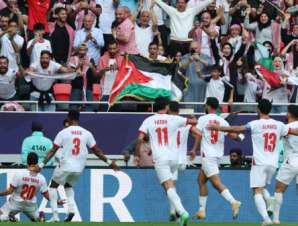 الأردن يتأهل إلى الدور الثاني من كأس العرب بعد هزيمة الكويت