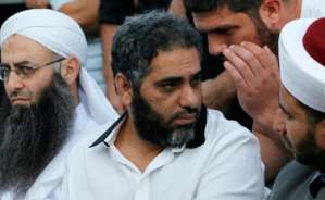 تأجيل محاكمة فضل شاكر 70 يوماً.. والمحكمة ترفض السرية