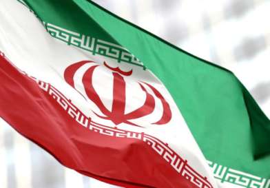 إيران: لا نثق بأي دولة