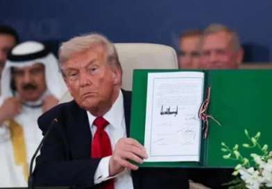 بايدن وكلينتون يشيدان بترامب لدوره في وقف حرب غزة