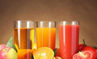 عصير الفواكه والخضراوات: هل هو حقًا بديل صحي للفواكه الكاملة؟