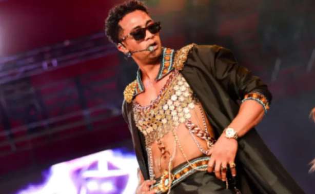 محمد رمضان يعترف لأول مرة: ما ارتديته في مهرجان كوتشيلا خطأ لن يتكرر