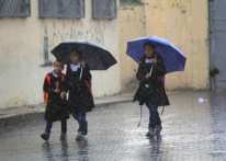 غزة: التعليم تعلن تعطيل الدوام المدرسي بسبب سوء الاحوال الجوية