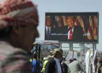 الحوثيون يهددون باستهداف السفن الأمريكية في البحر الأحمر حال مشاركتها في الهجوم على إيران