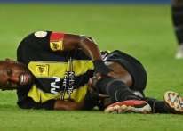 الرباط الصليبي يضرب دفاع اتحاد جدة