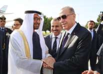 أردوغان يبحث مع بن زايد تعزيز العلاقات الاستراتيجية
