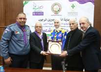تكريم القائدة الكشفية منى حاتم أبو شعبان بجائزة أبطال رسل السلام