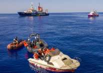 تونس: مصرع خمسة مهاجرين وفقدان 28 آخرين إثر غرق مركب