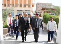 وزير التربية والتعليم اليمني يجري زيارة لمؤسسة العون