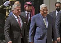 عباس يتوجه إلى عمان للقاء العاهل الأردني