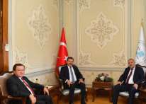 رئيس بلدية الخليل يَختتم زيارة رسمية إلى تركيا