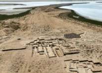 شاهد: اكتشاف دير أثري في جزيرة السينية بإمارة أم القيوين