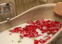 كيف تحضر الحمام العطري للعروس في منزلك؟