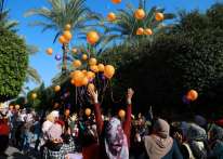 بالبالونات البرتقالية والبنفسجية.. سماء غزة تناهض العنف والتنمر ضد الفتيات ذوات الإعاقة
