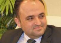 على شفا جرف