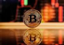 بيتكوين تسجل قمة تاريخية وتصعد فوق 109 آلاف دولار