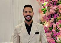 اليوتيوبر محمود هليل يناقش قضايا الحياة الزوجية وينال استحسان متابعيه