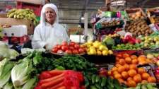 أسعار الدجاج والخضروات في الأسواق بغزة