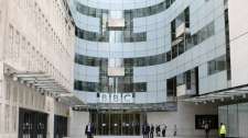 BBC تغلق محطة الإذاعة العربية
