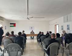اتحاد نضال العمال الفلسطيني بطولكرم ينظم ندوة عمالية حول واقع الحركة العمالية والتحديات