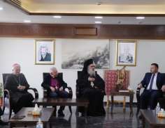حنانيا يستقبل رجال الدين في دار بلدية بيت لحم