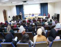 محاضرة ونقاش في جامعة بيت لحم حول (الثقافة والهوية والآداب)