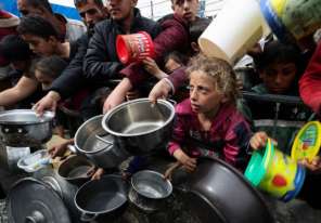 الاتحاد الأوروبي: إرسال المساعدات دون الوصول إلى غزة &quot;غير مجدٍ&quot;