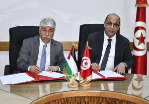 وزارة التنمية ونظيرتها التونسية توقعان مذكرة في مجال الحماية الاجتماعية