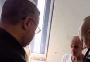 (فيديو) بن غفير يهدد الأسير مروان البرغوثي بعد اقتحام زنزانته.. ومخاوف من إعدامه