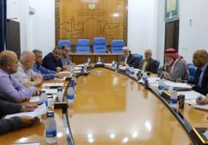 غزة: لجنة الداخلية والأمن بالتشريعي تعقد جلسة استماع لوكيل وزارة الداخلية