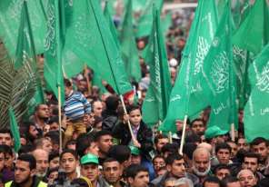 حماس: مواصلة استهداف عائلة الشهيد رعد حازم فشل وعجز إسرائيلي مستمر