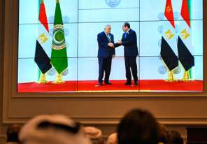 الرئيس عباس يعلن العفو عن جميع المفصولين من (فتح)ويستحدث منصب نائب رئيس منظمة التحرير