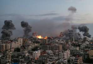 ثمانية شهداء على الأقل في قصف للاحتلال على شمال ووسط قطاع غزة