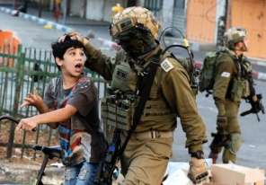 الاحتلال يعتقل تسعة أطفال من تل الرميدة بالخليل