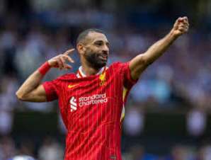 محمد صلاح يقترب من تجديد عقده مع ليفربول رغم الإغراءات الخارجية