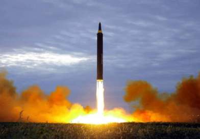 كوريا الشمالية تنوي استئناف تجاربها النووية والصاروخية