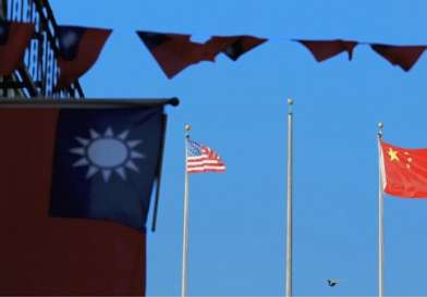 الصين ردا على بايدن: على واشنطن توخي الحذر في تصريحاتها بشأن تايوان