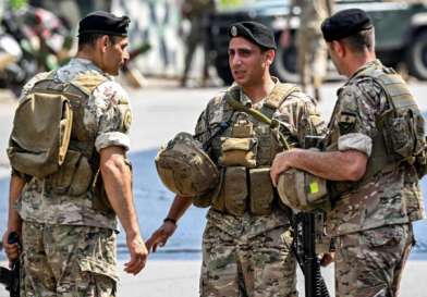 وزير العدل اللبناني: تصريحات حزب الله تهدد السلم الأهلي وتضرب مؤسسات الدولة