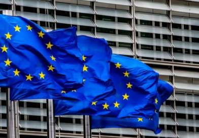 الاتحاد الأوروبي يدرس فرض عقوبات على إسرائيل