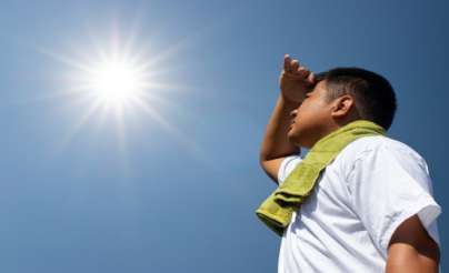 كيف يمكنك حماية عينك من أشعة الصيف الضارة؟
