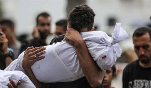 20 شهيداً في غارات للاحتلال على مواصي خانيونس وحي الصبرة بمدينة غزة