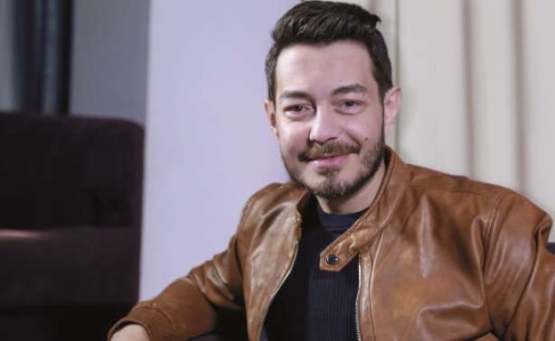 أحمد زاهر يتحدث عن فترة مرضه وموقفه من الزواج مرة أخرى