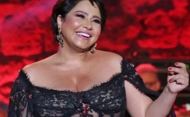 مدير أعمال شيرين يعلن اعتذاره عن العمل معها بشكل مفاجئ