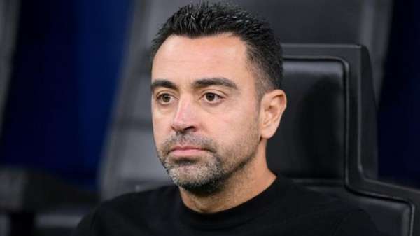 تشافي هرنانديز مدرب برشلونة