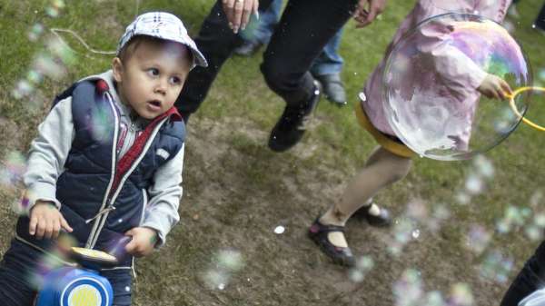 الاحتفال بيوم الطفل أحد الفعاليات التي تعزز قيمة الحياة الأسرية في المجر