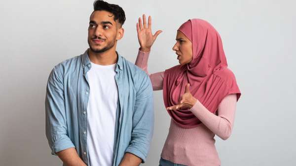 حقوق الزوجة وواجباتها يثير الجدل في مصر