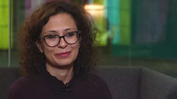 تقول أزاده بورزاند إن الشباب تعلموا من محاولات آبائهم وأجدادهم لإحداث التغيير